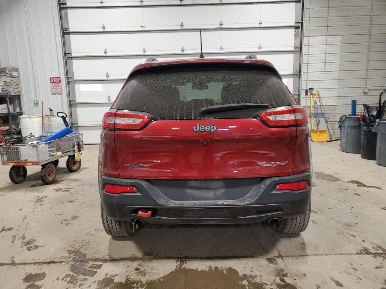 2017 Jeep Cherokee - Image 6