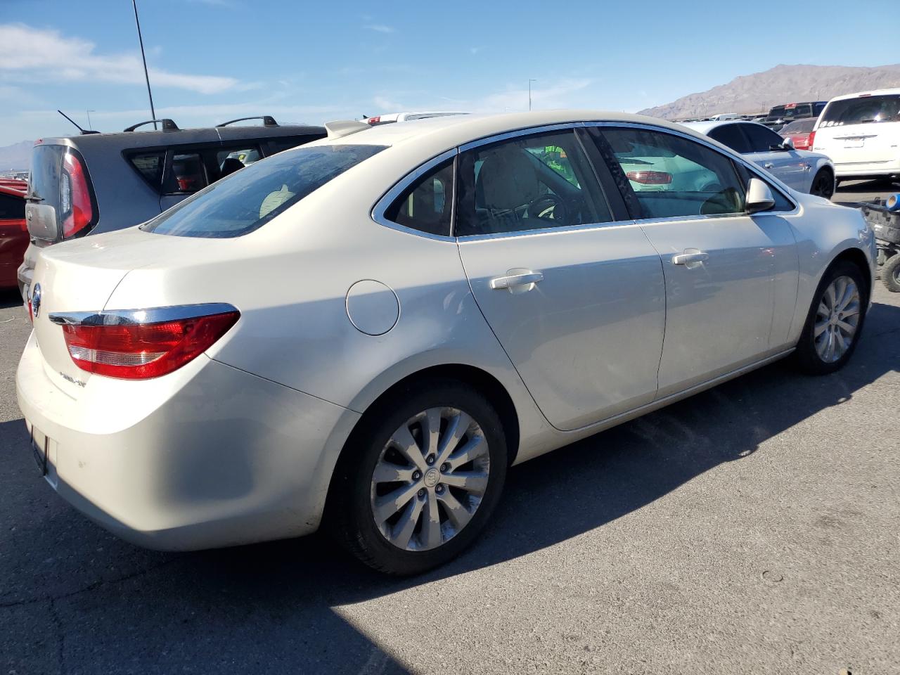 2016 Buick Verano - Image 3