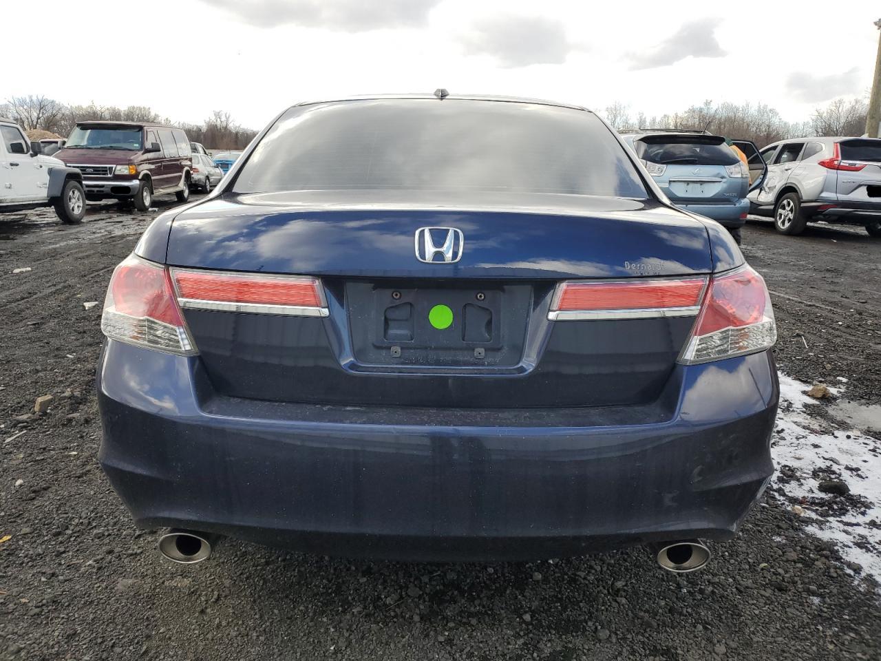 2012 Honda Accord - Image 6