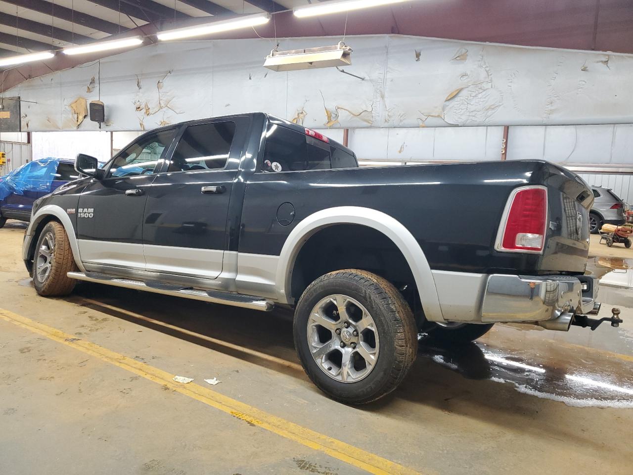 2015 RAM 1500 - Image 2