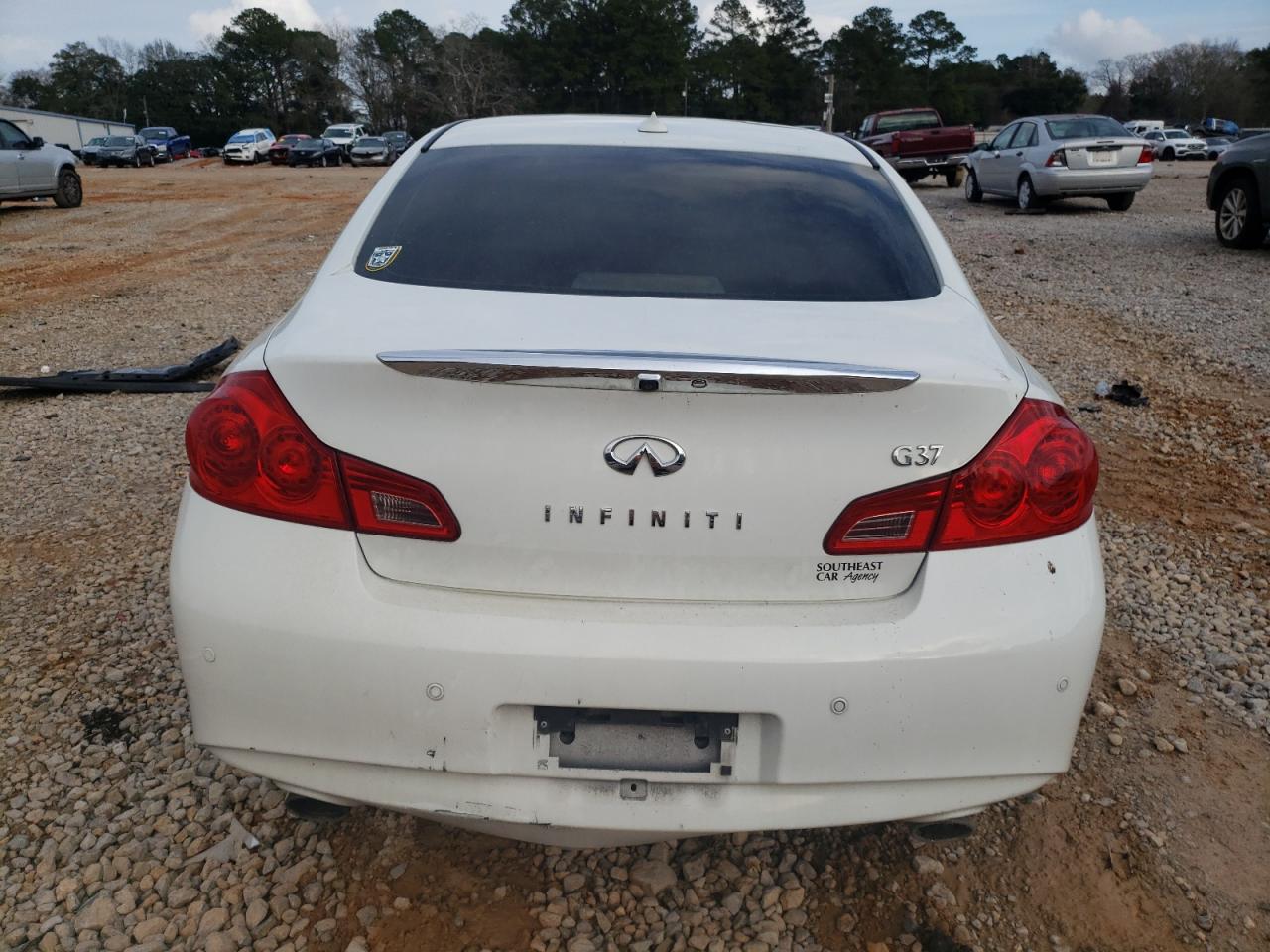 2013 Infiniti G - Image 6