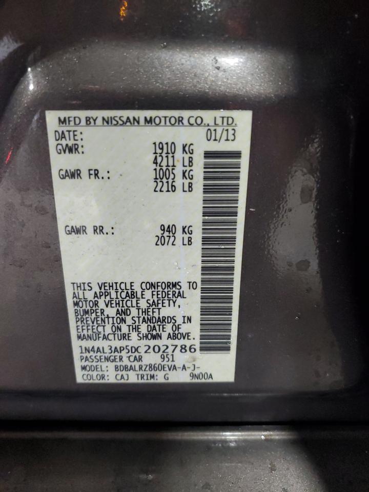 2013 Nissan Altima - Image 12
