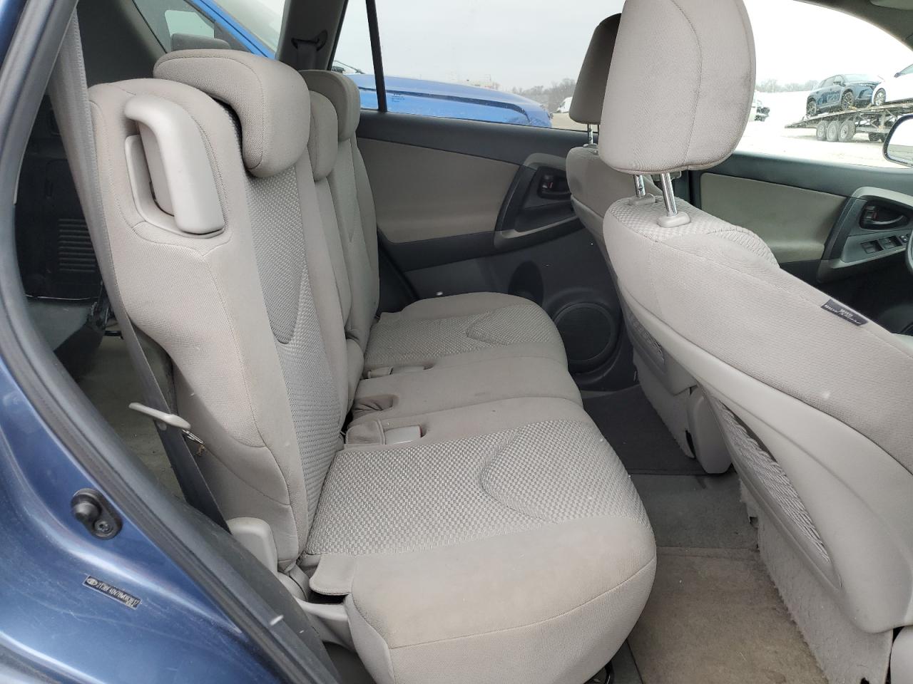 2011 Toyota RAV 4 - Image 11