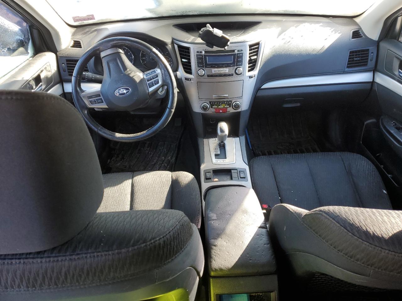 2012 Subaru Outback - Image 8