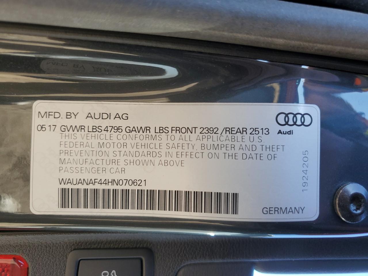 2017 Audi A4 - Image 12