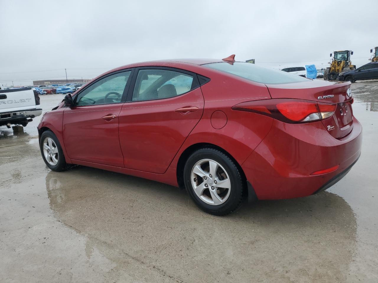 2014 Hyundai Elantra - Image 2