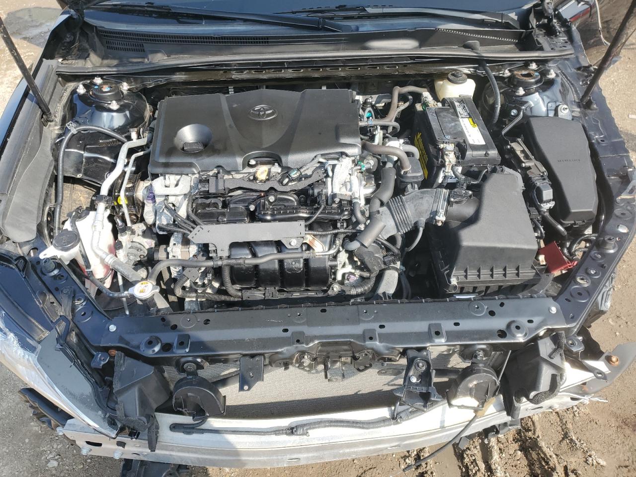 2018 Toyota Camry - Image 11