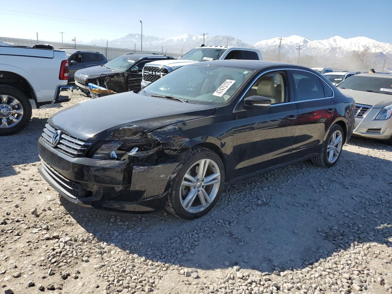 2014 Volkswagen Passat - Image 1