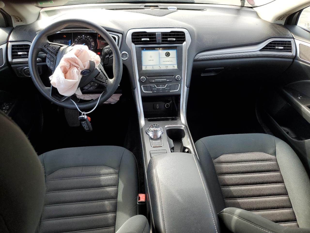 2017 Ford Fusion - Image 8