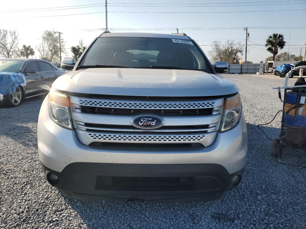 2012 Ford Explorer - Image 5