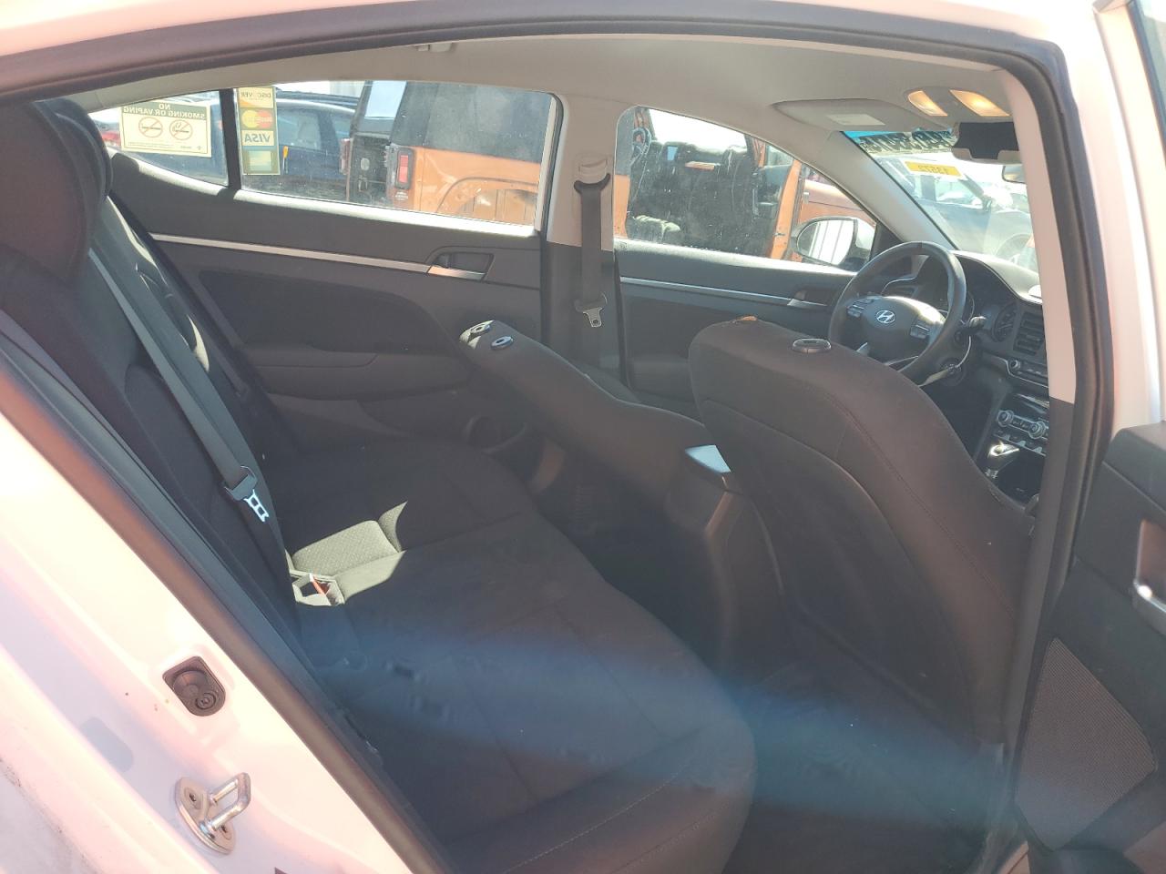 2020 Hyundai Elantra - Image 10