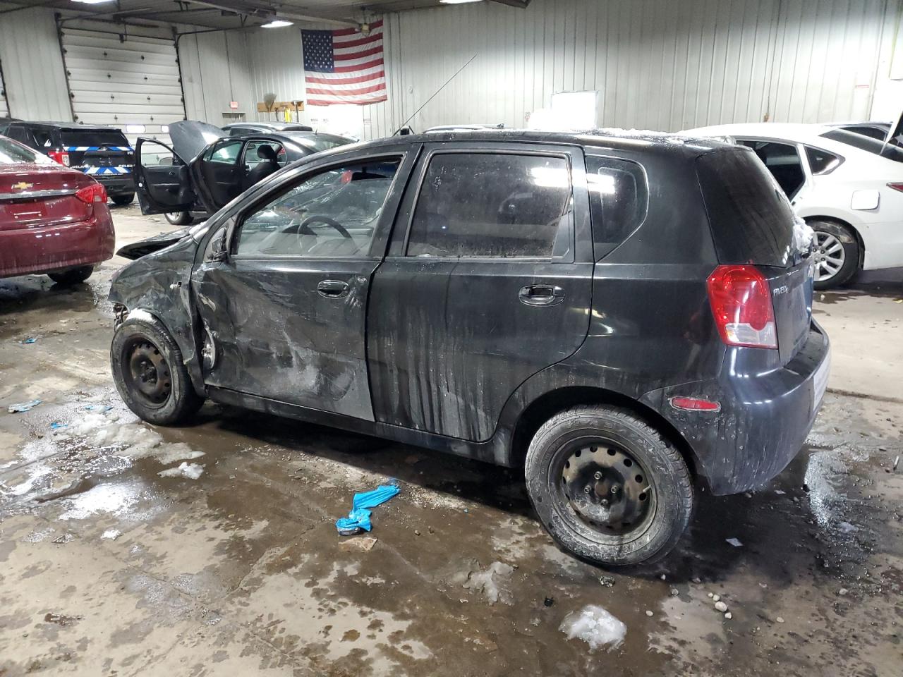 2007 Chevrolet Aveo - Image 2
