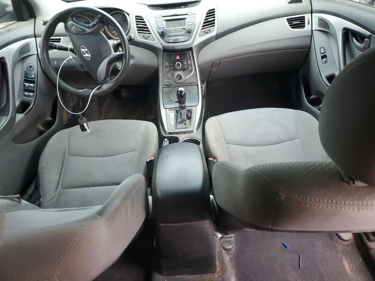 2015 Hyundai Elantra - Image 8