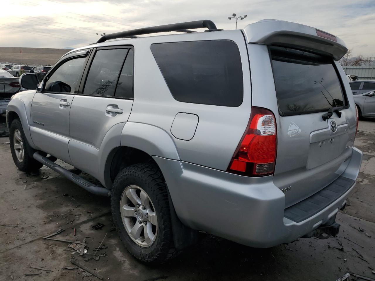 2006 Toyota 4Runner - Image 2