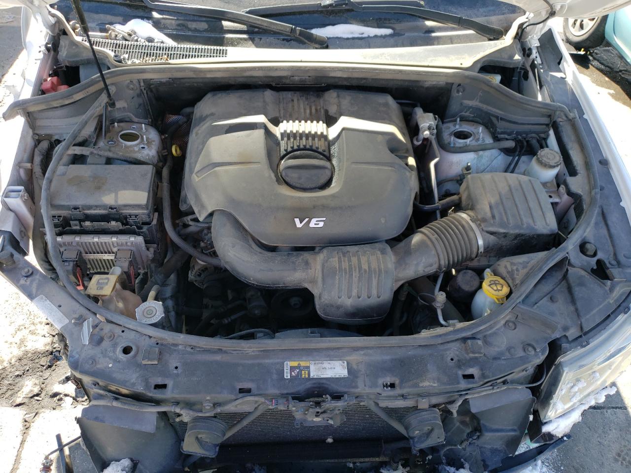 2015 Jeep Grand Cherokee - Image 12