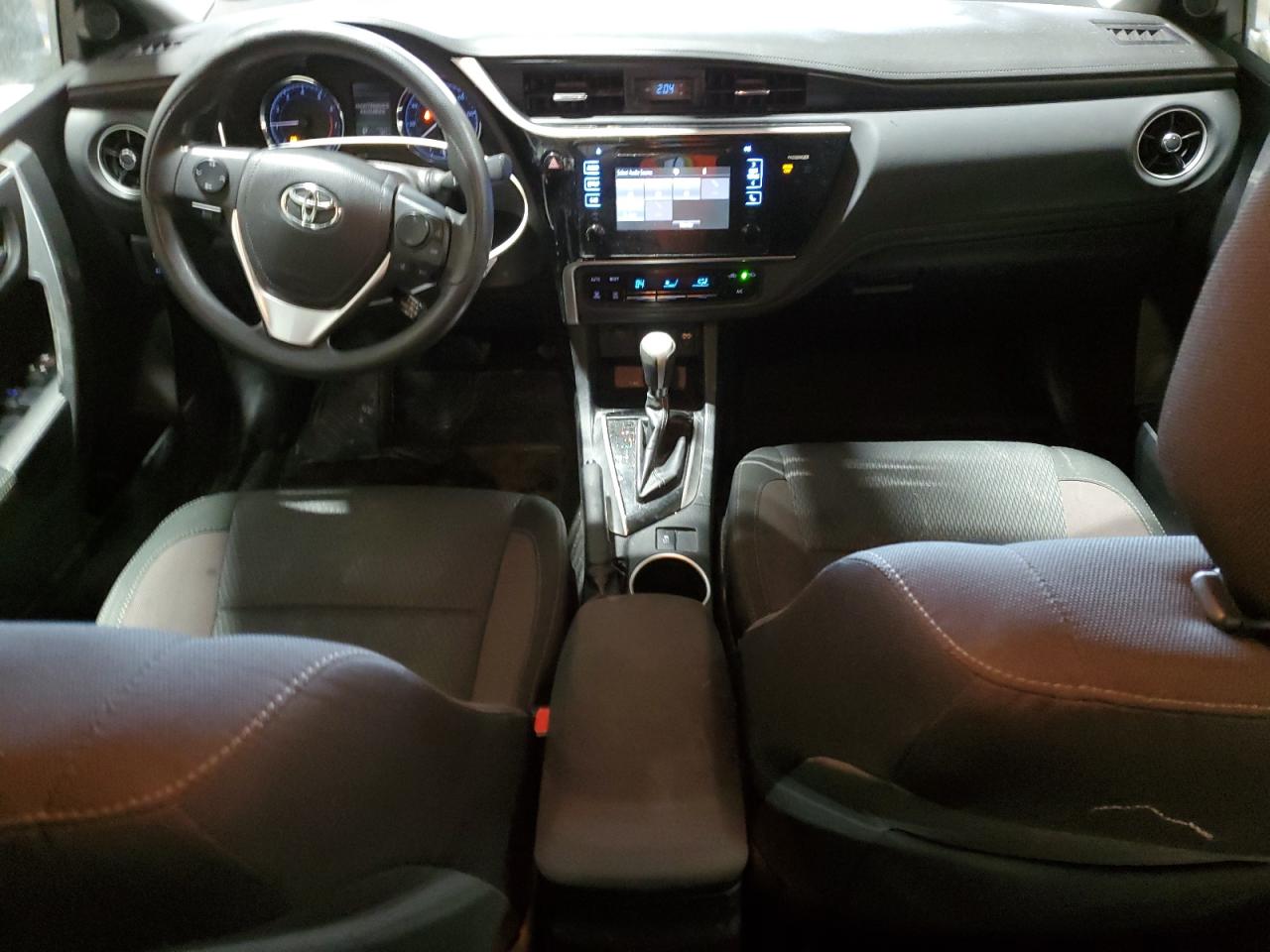 2017 Toyota Corolla - Image 8