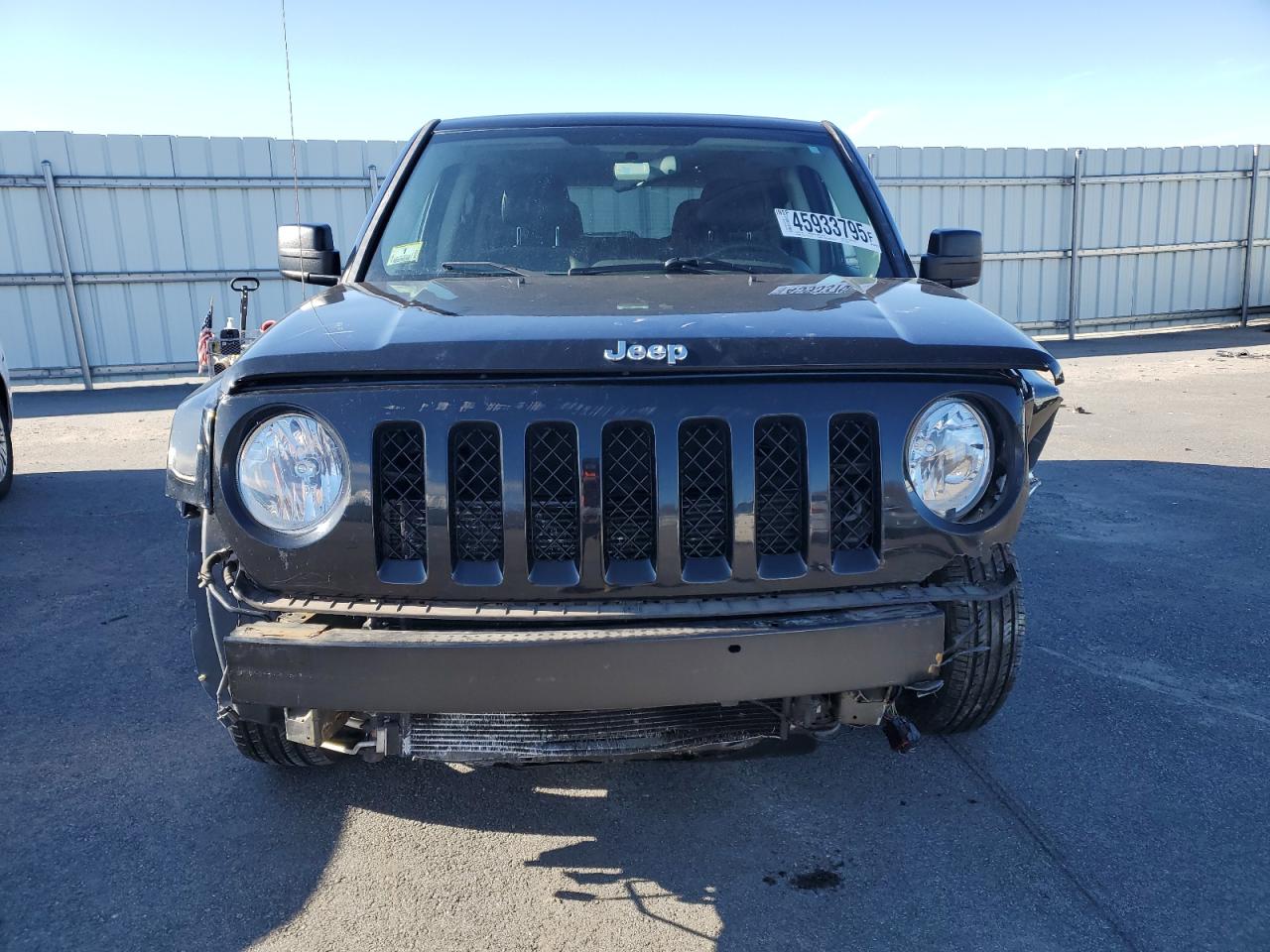 2015 Jeep Liberty (Patriot) - Image 5