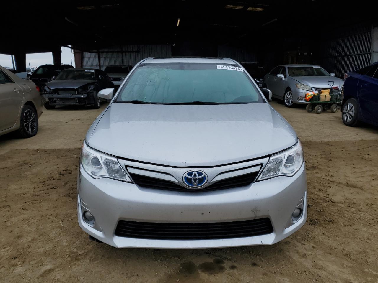 2013 Toyota Camry - Image 5