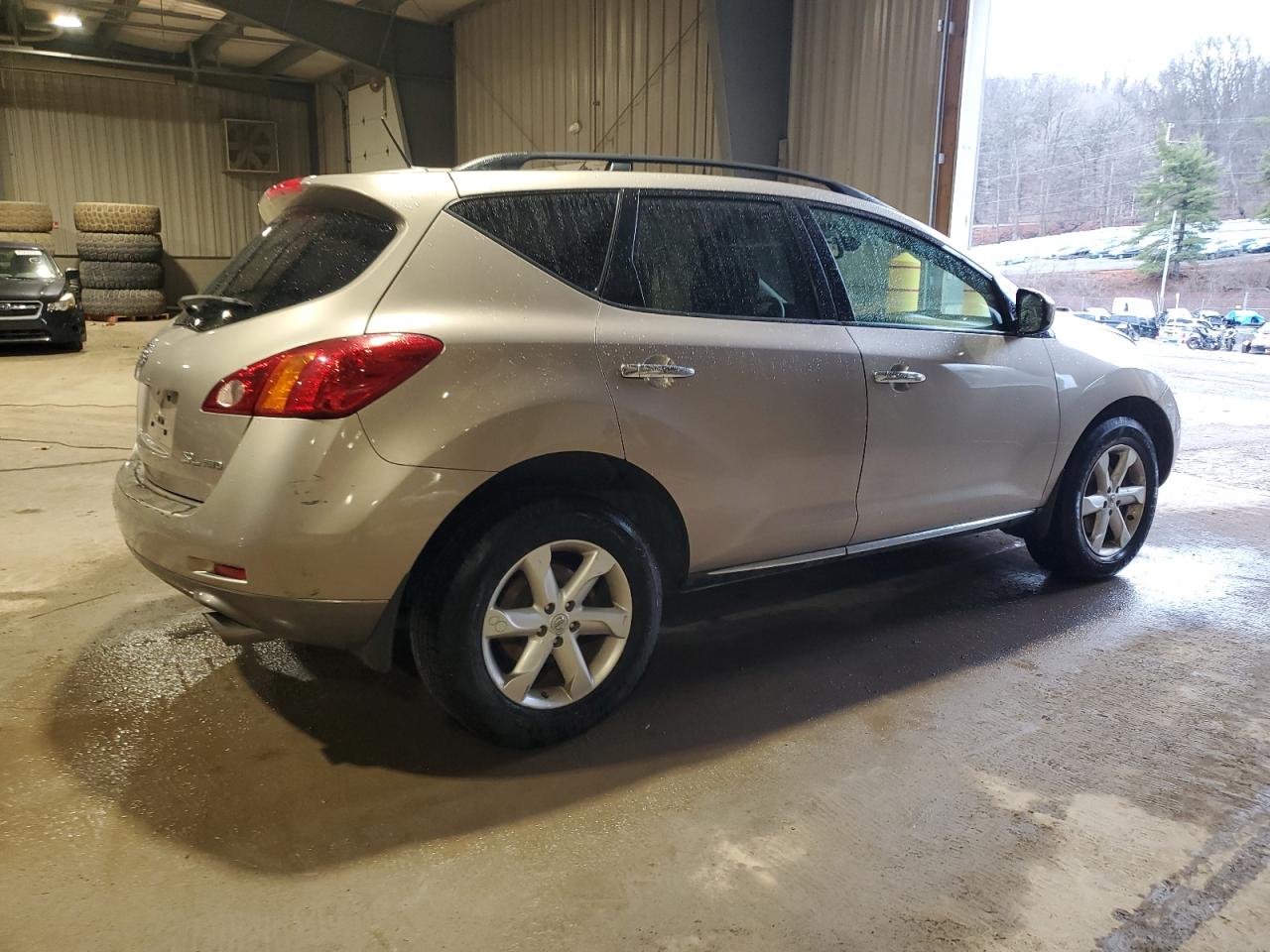 2010 Nissan Murano - Image 3