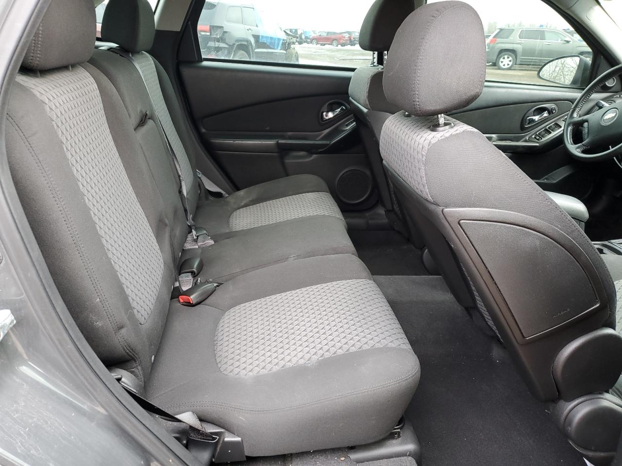 2007 Chevrolet Malibu - Image 10