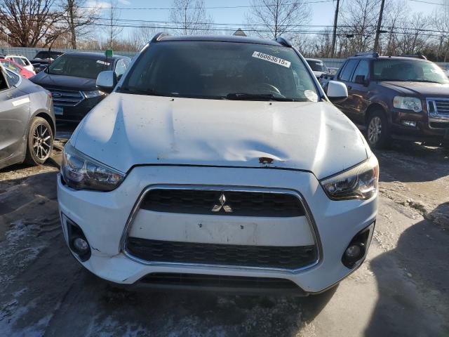 Parquets MITSUBISHI OUTLANDER 2015 White