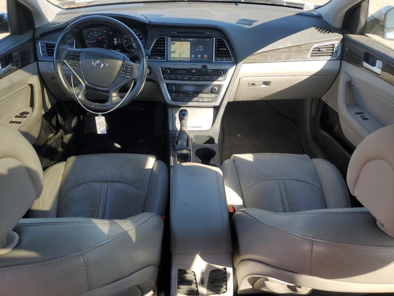 2015 Hyundai Sonata - Image 8