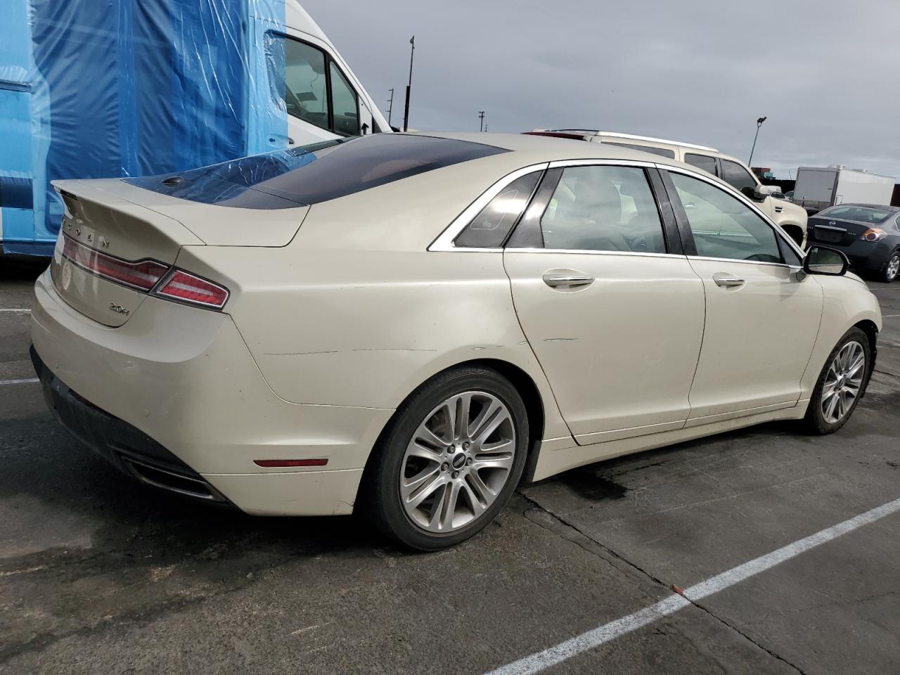 2014 Lincoln MKZ - Image 3