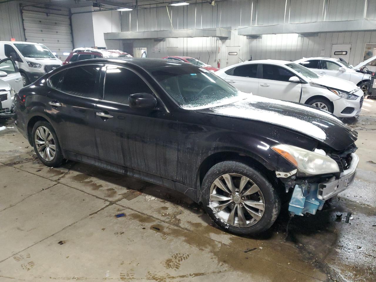 2012 Infiniti M - Image 4