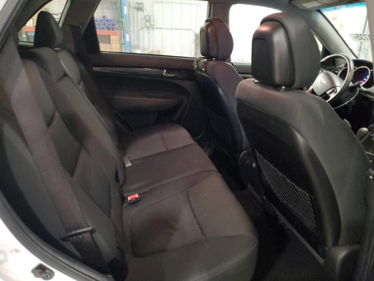 2012 Kia Sorento - Image 11
