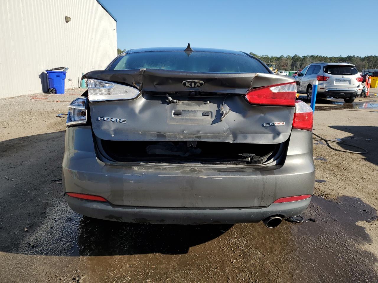 2014 Kia Forte - Image 6