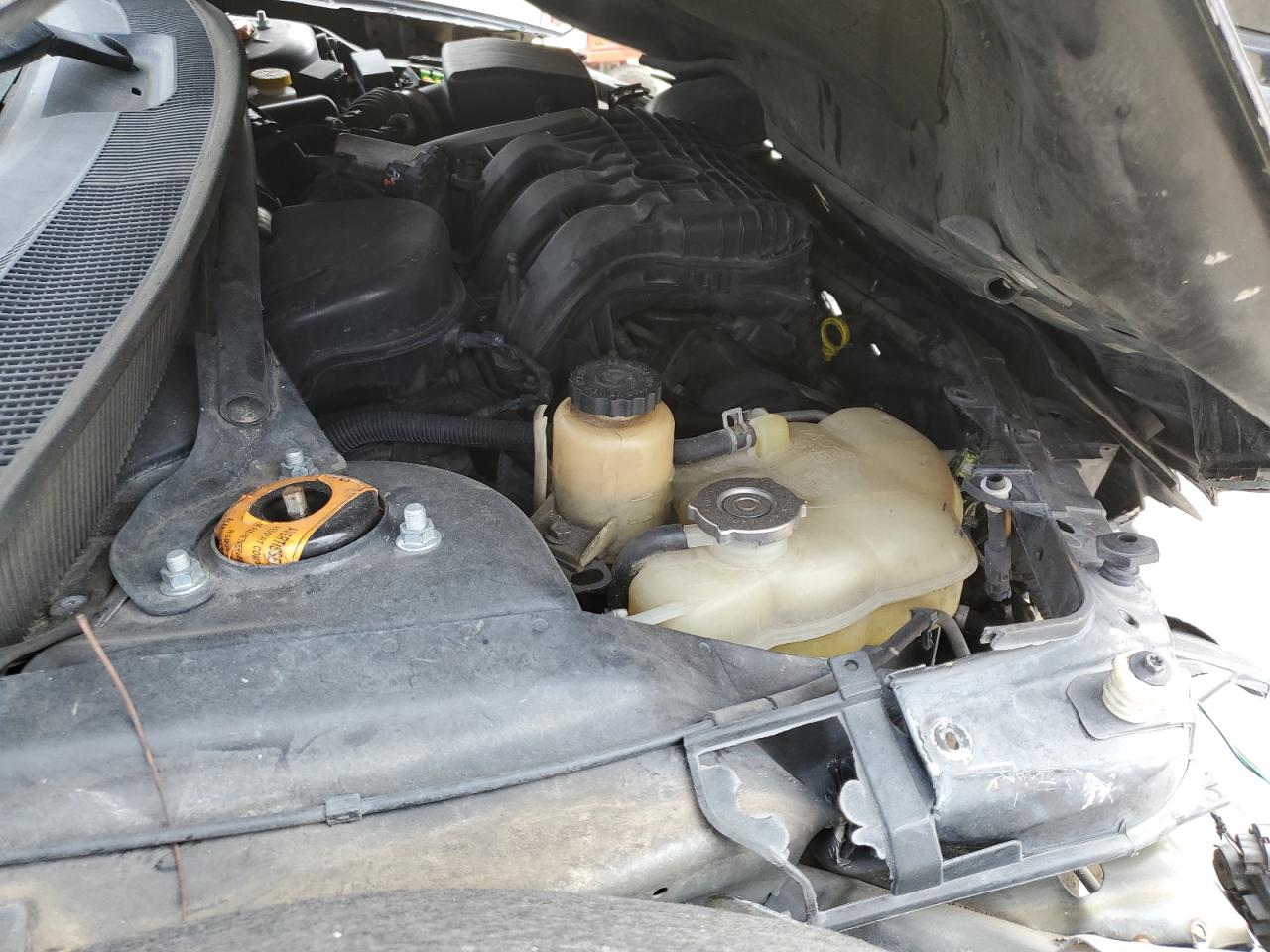 2011 Chrysler 200 - Image 12