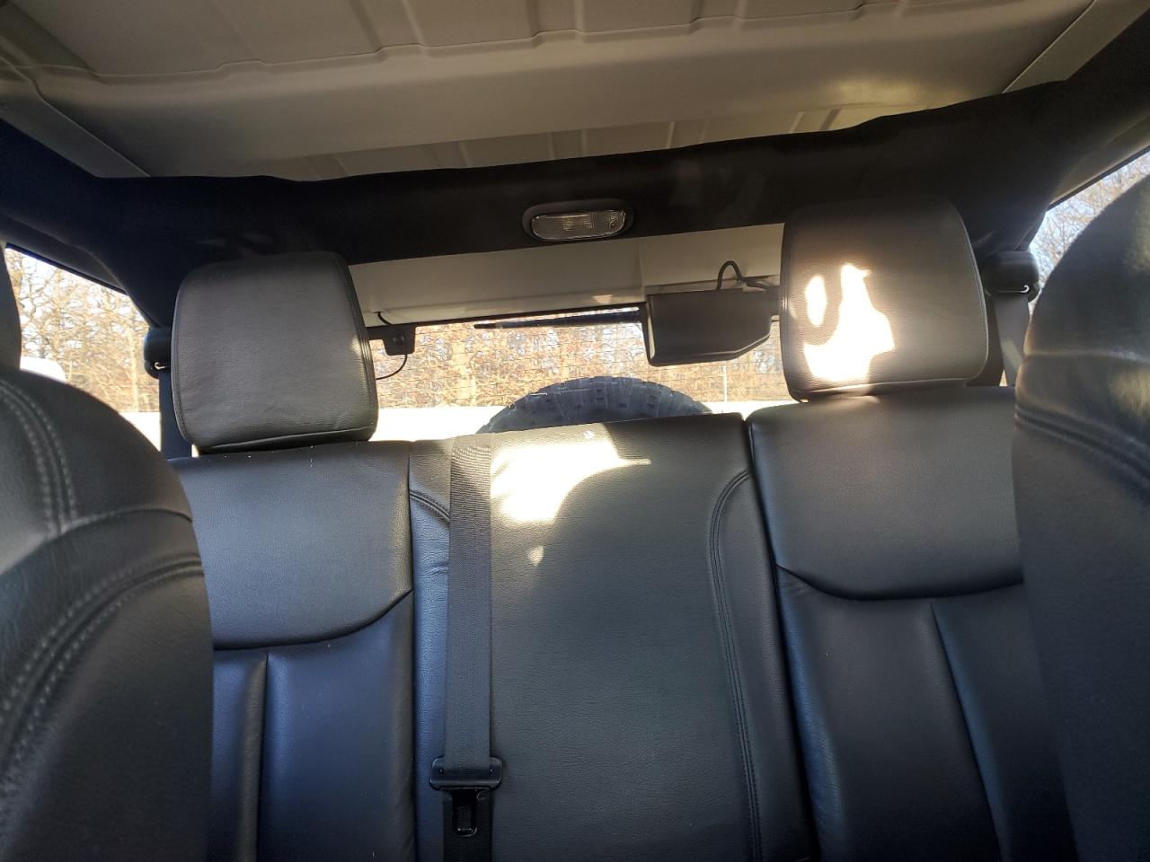 2014 Jeep Wrangler - Image 10
