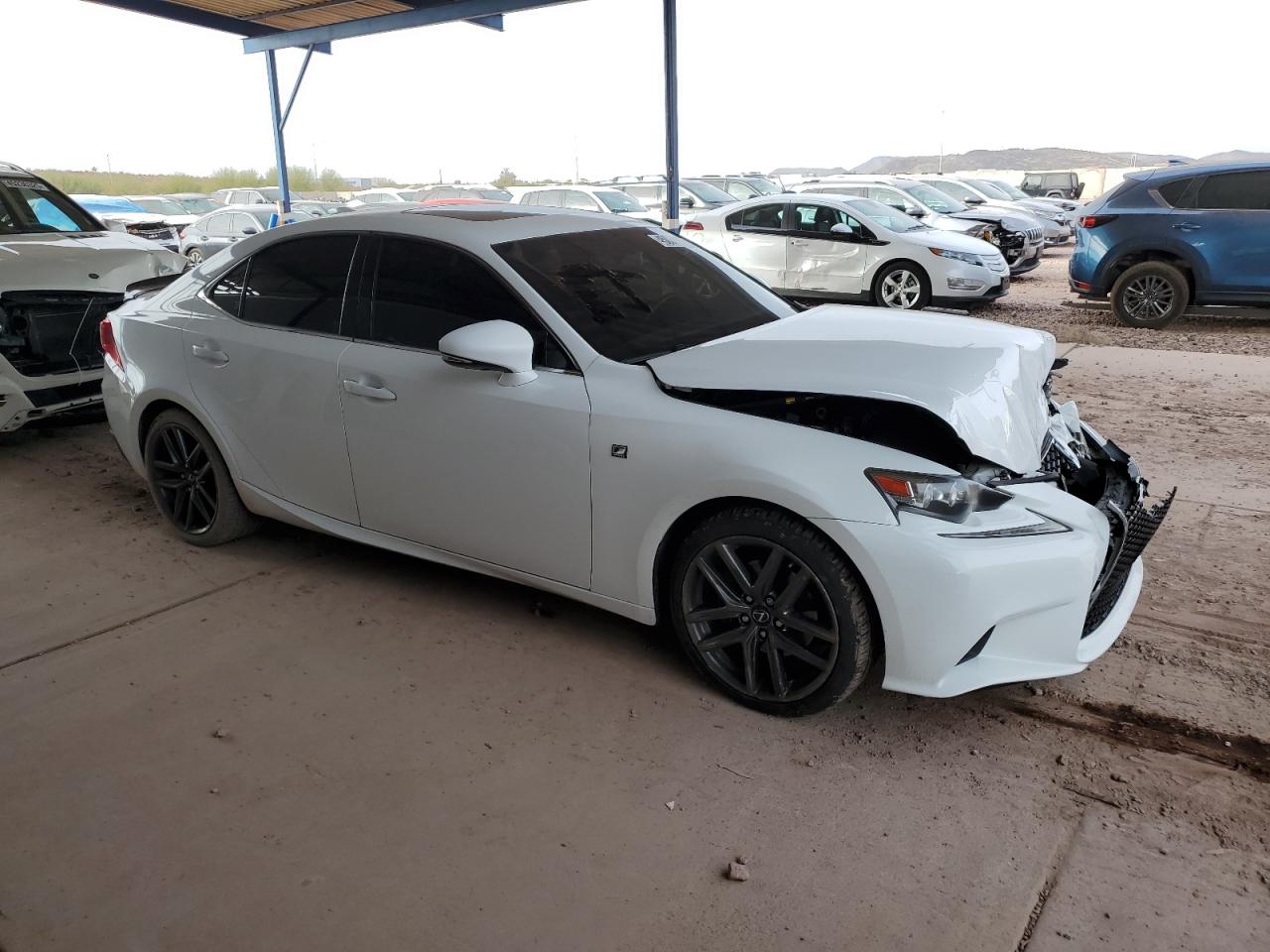 2015 Lexus IS - Image 4