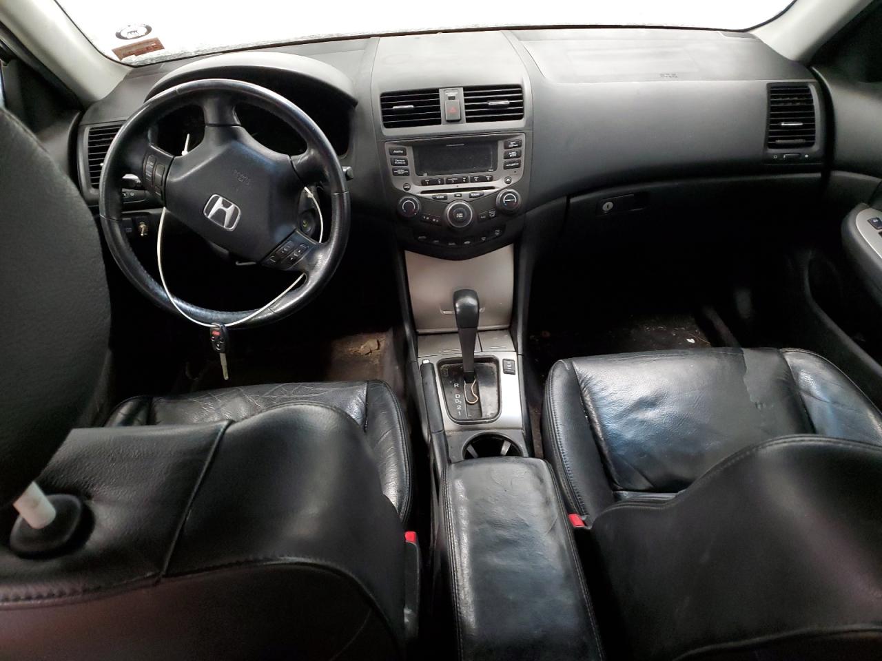 2007 Honda Accord - Image 8