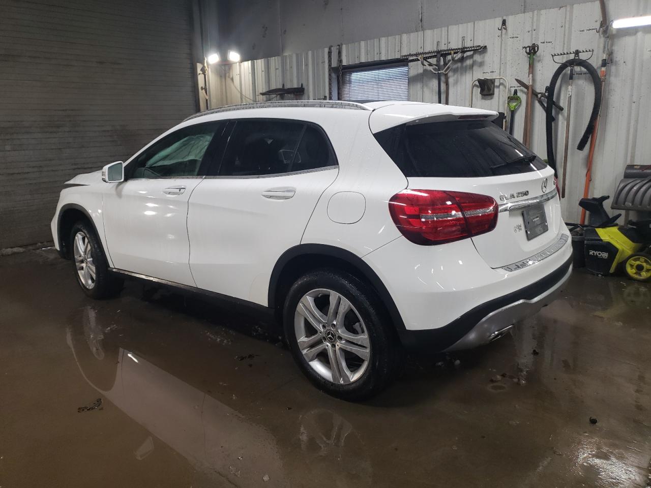 2019 Mercedes-Benz GLA-klasse - Image 2