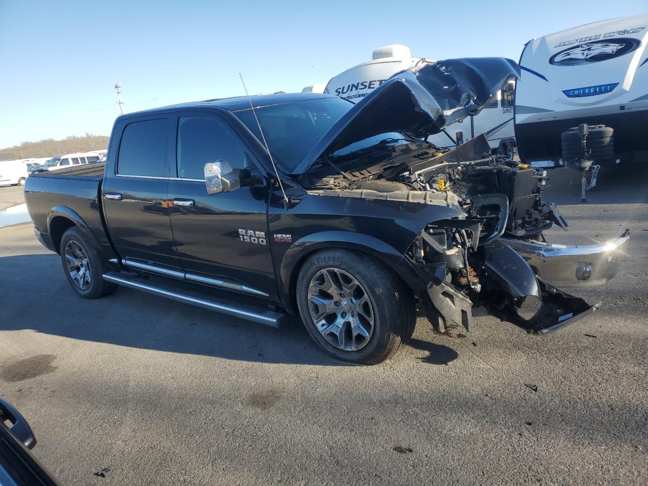 2017 RAM 1500 - Image 4