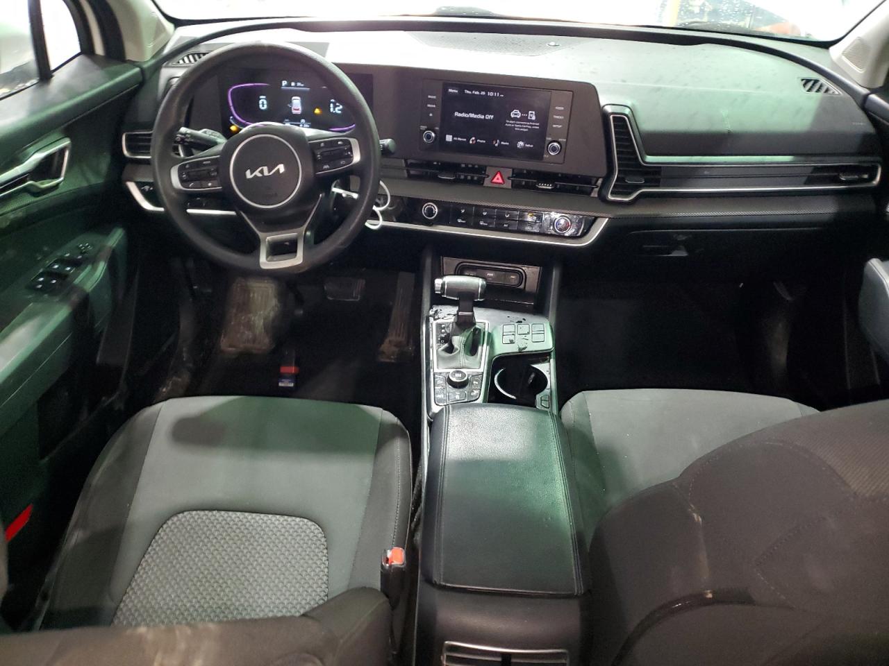 2023 Kia Sportage - Image 8