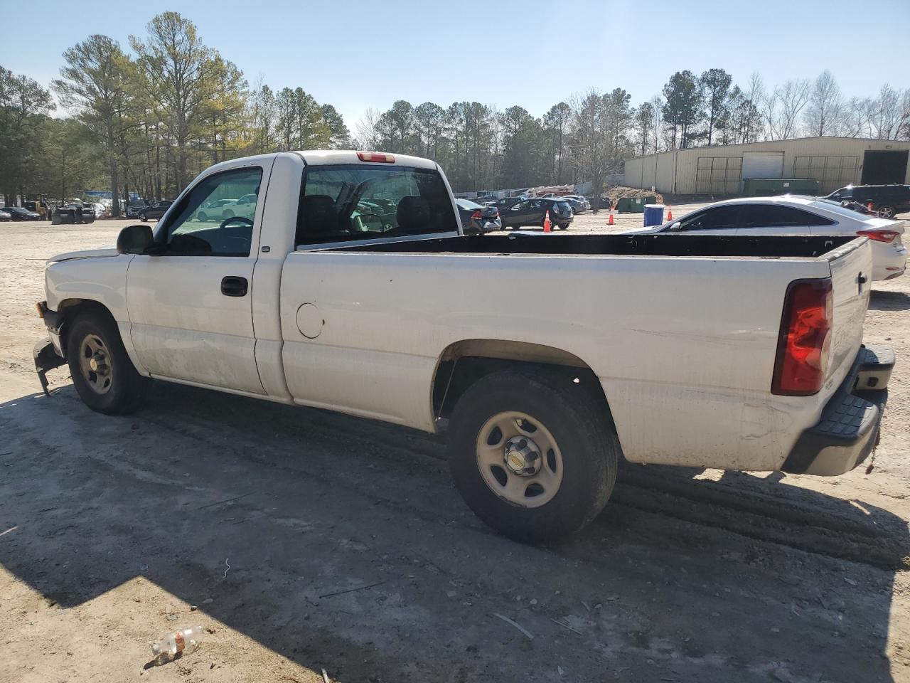 2003 Chevrolet Silverado - Image 2