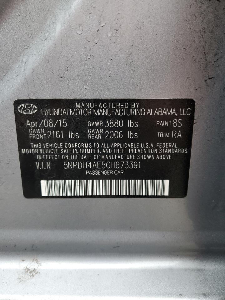 2016 Hyundai Elantra - Image 12