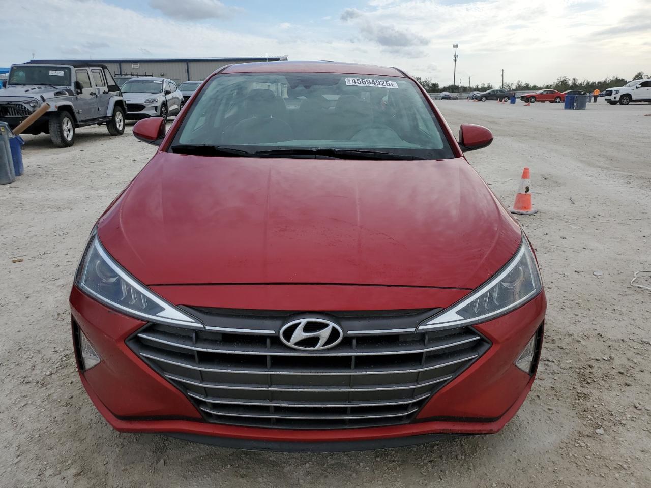2020 Hyundai Elantra - Image 5