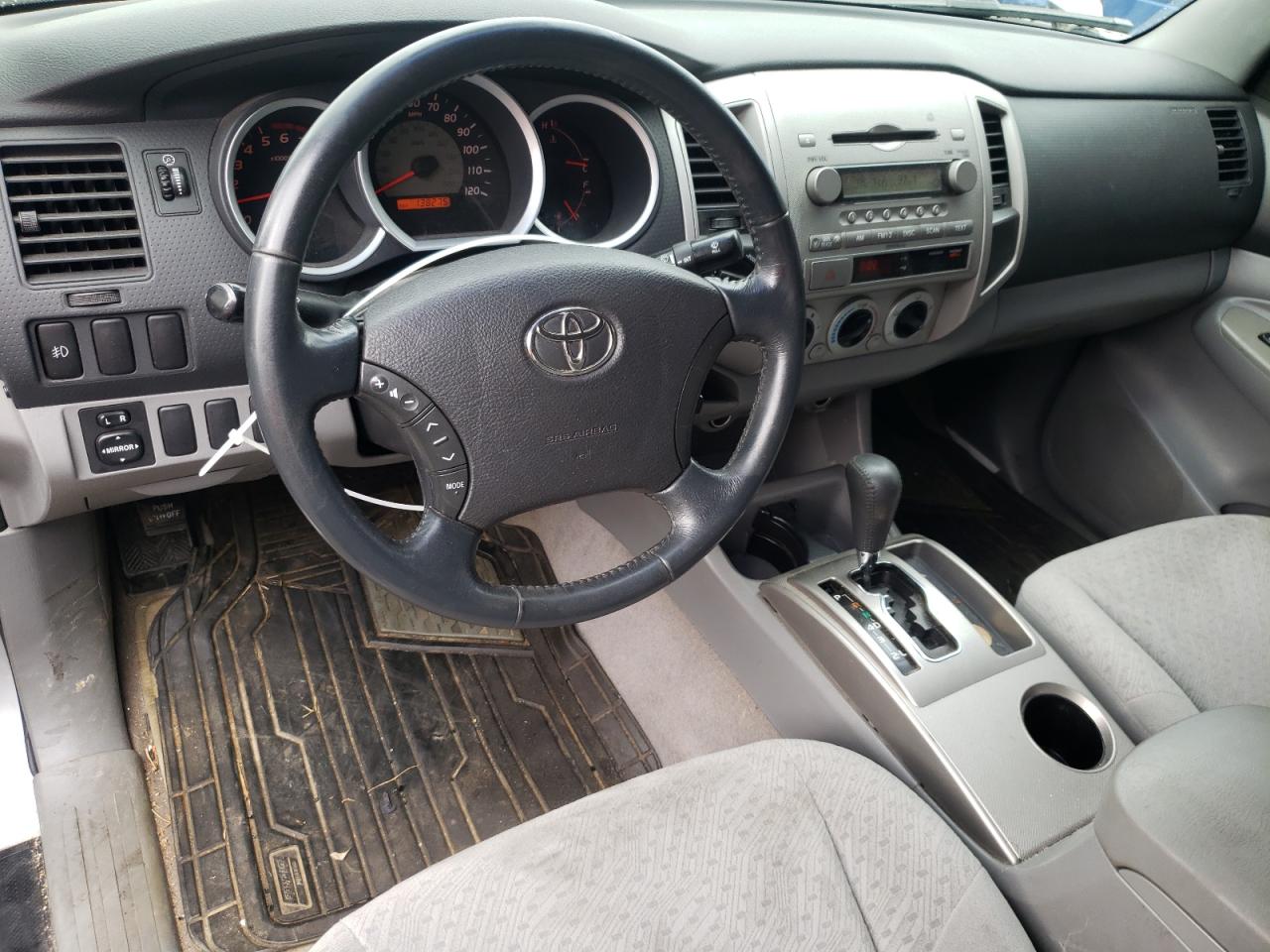 2007 Toyota Tacoma - Image 8