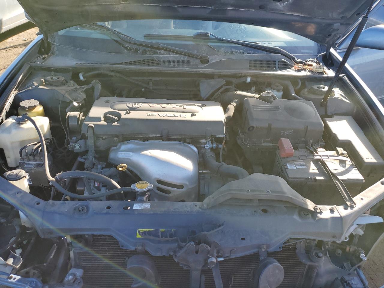 2004 Toyota Camry - Image 11