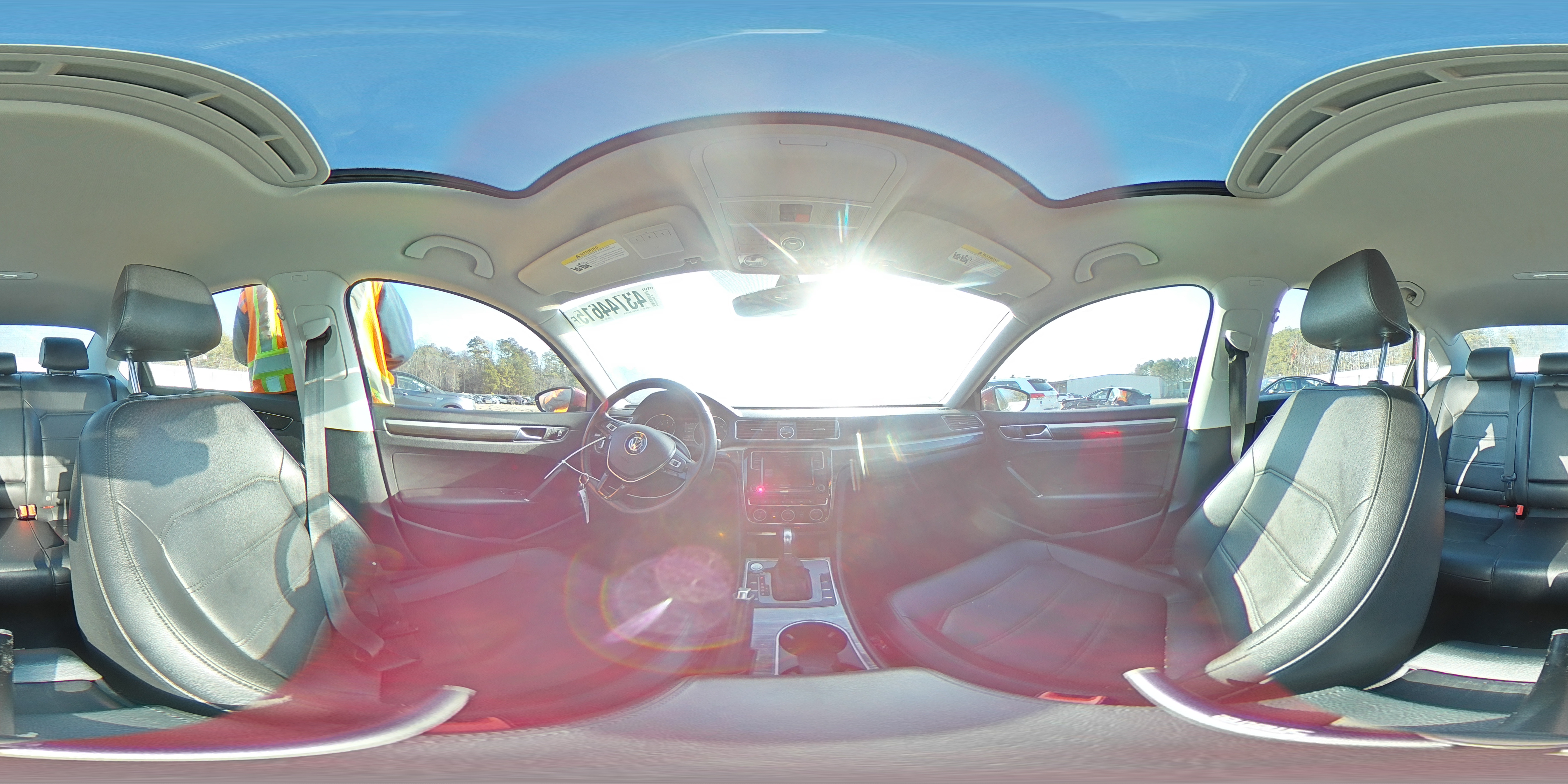 2016 Volkswagen Passat - Image 13