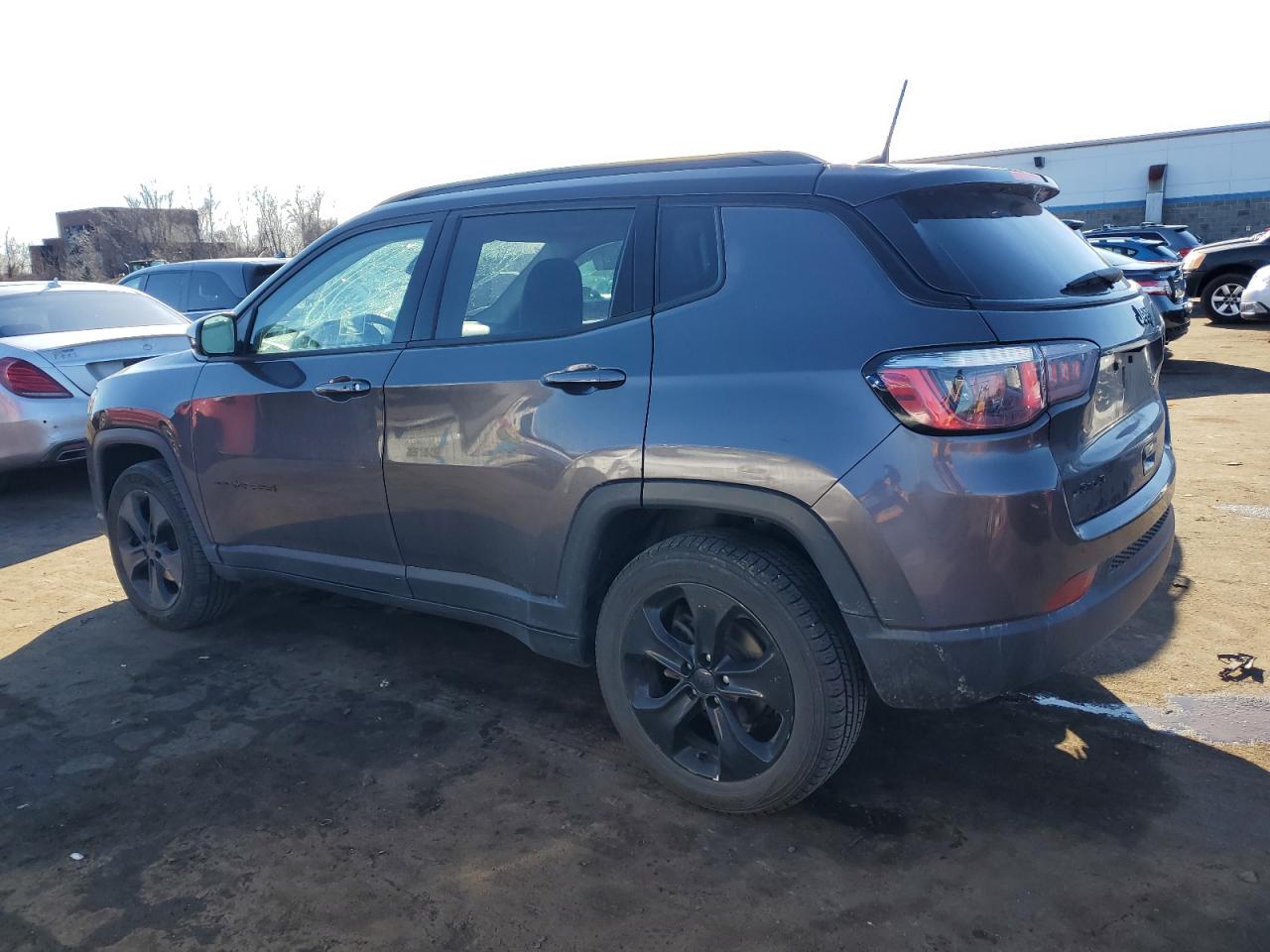 2020 Jeep Compass - Image 2