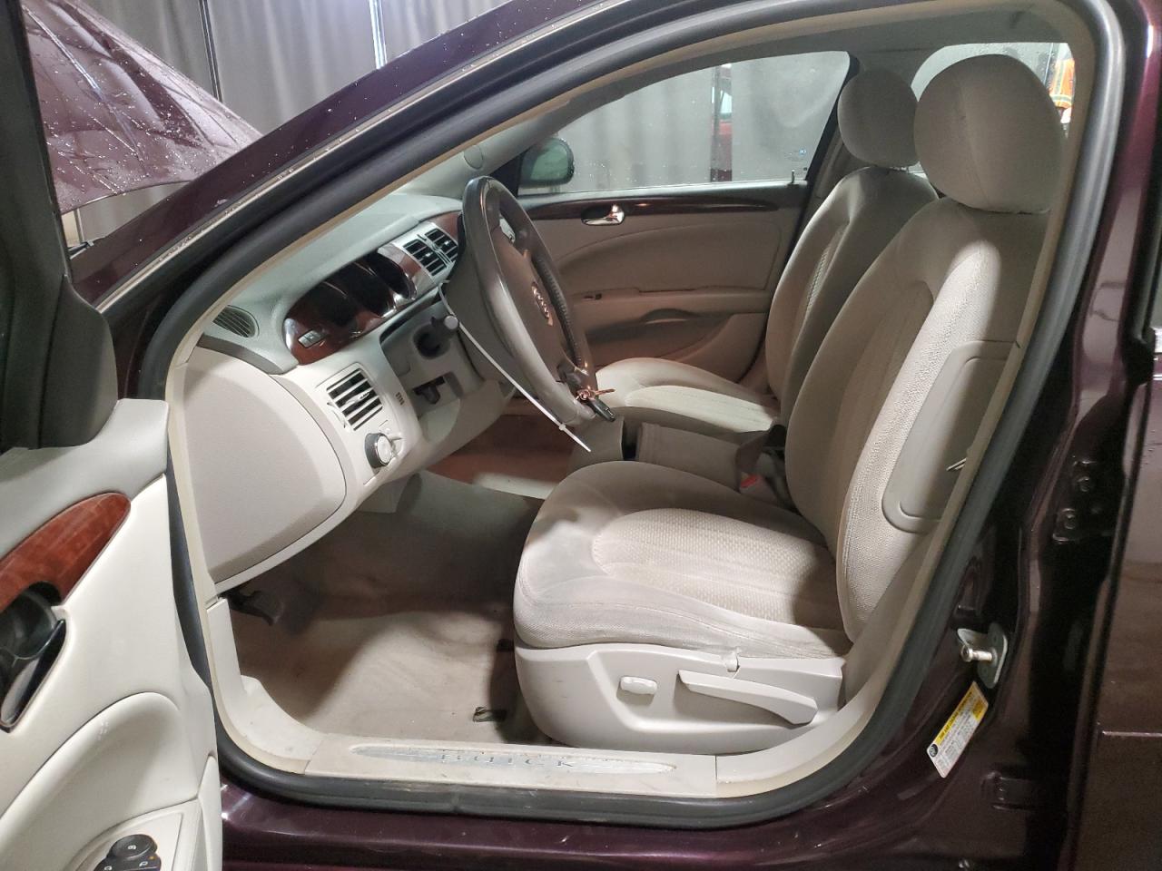 2008 Buick Lucerne - Image 7