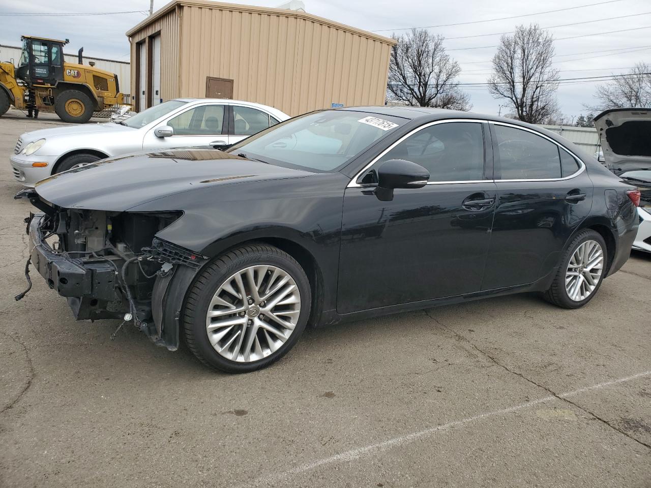 2016 Lexus ES - Image 1