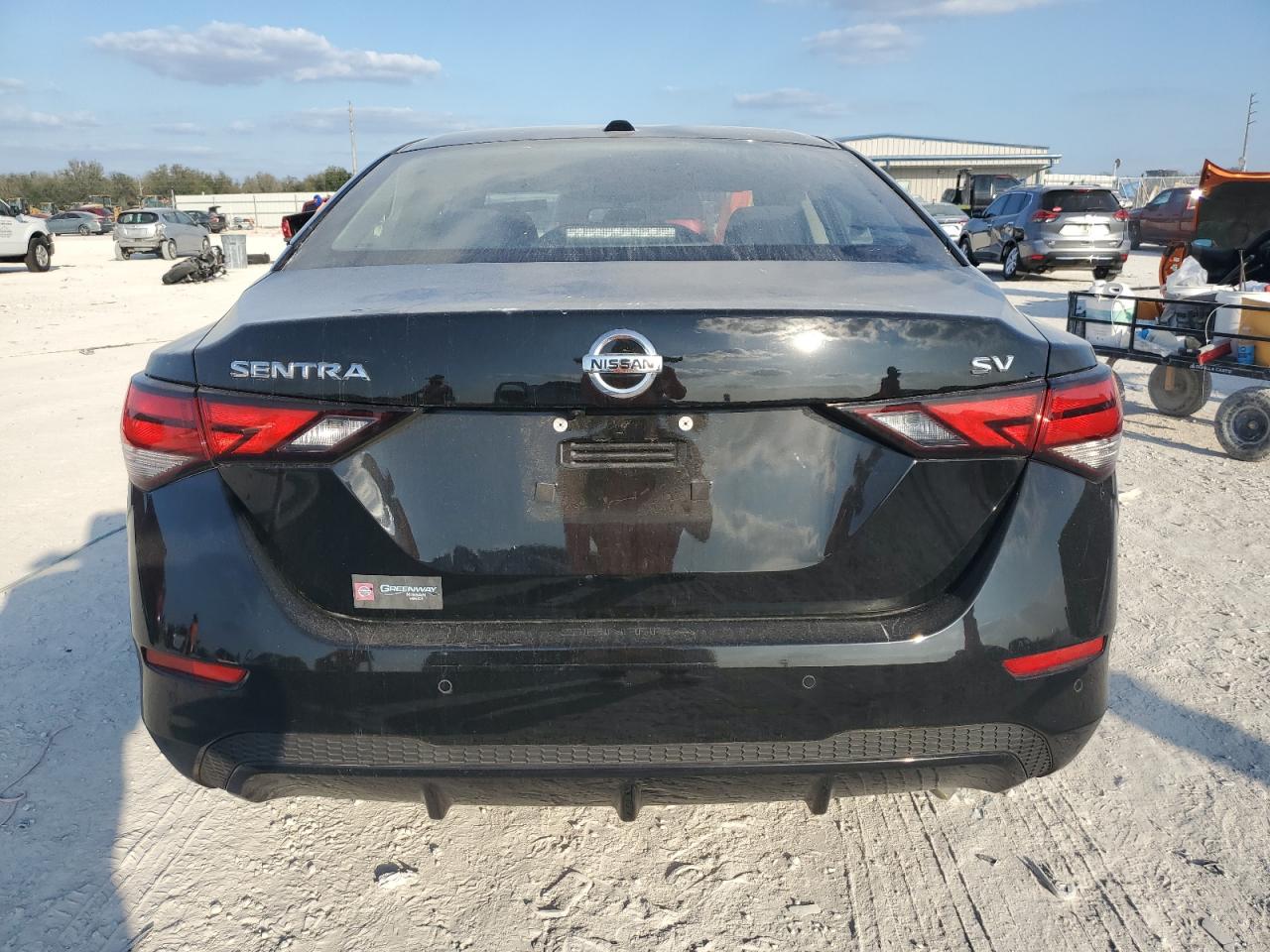 2022 Nissan Sentra - Image 6