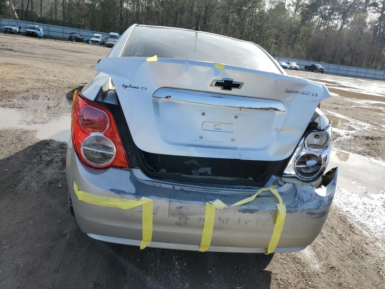 2013 Chevrolet Sonic - Image 6