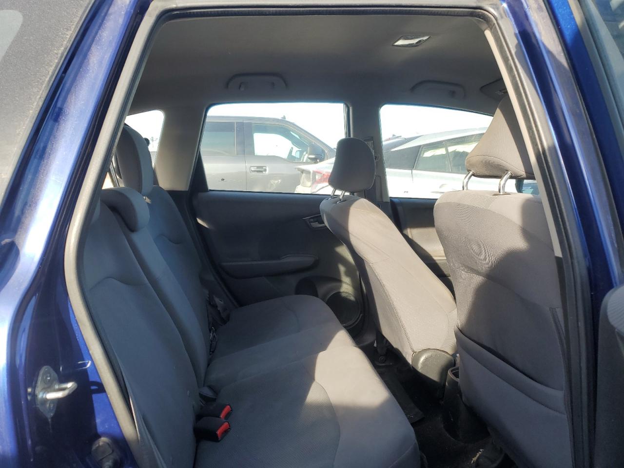 2012 Honda Fit - Image 10