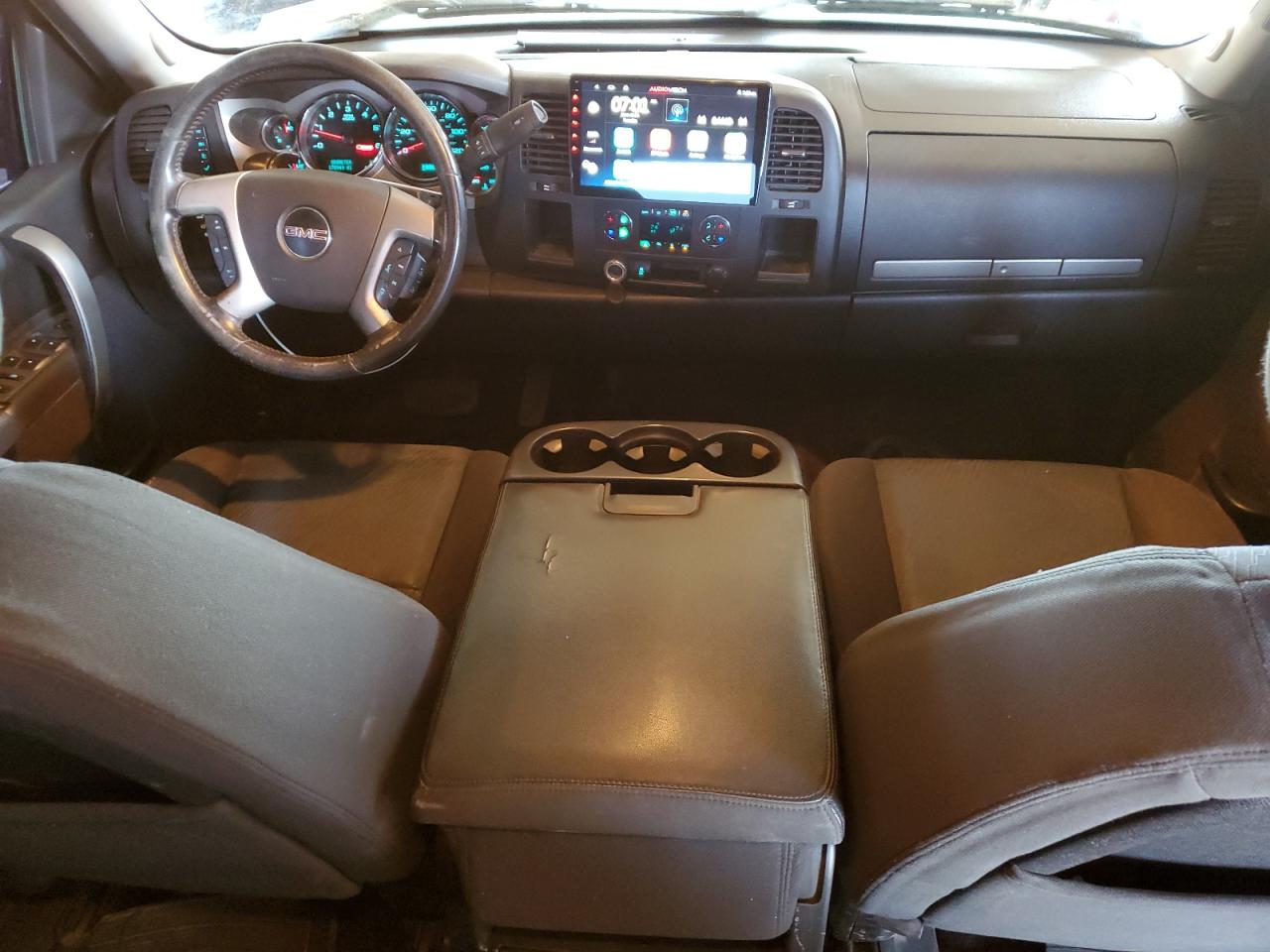 2013 GMC Sierra - Image 8